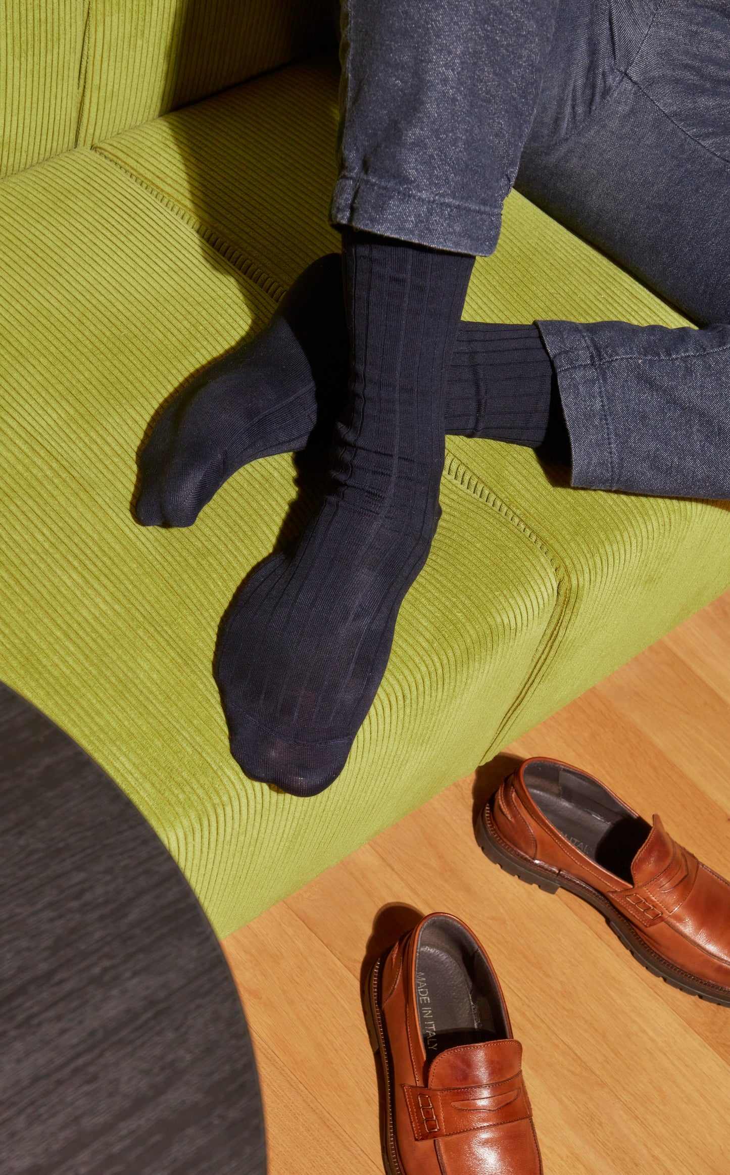 blu navy. ribbed