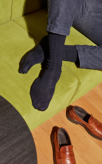 blu navy. ribbed
